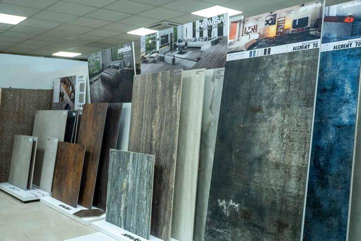 Vente de carrelage à Orange